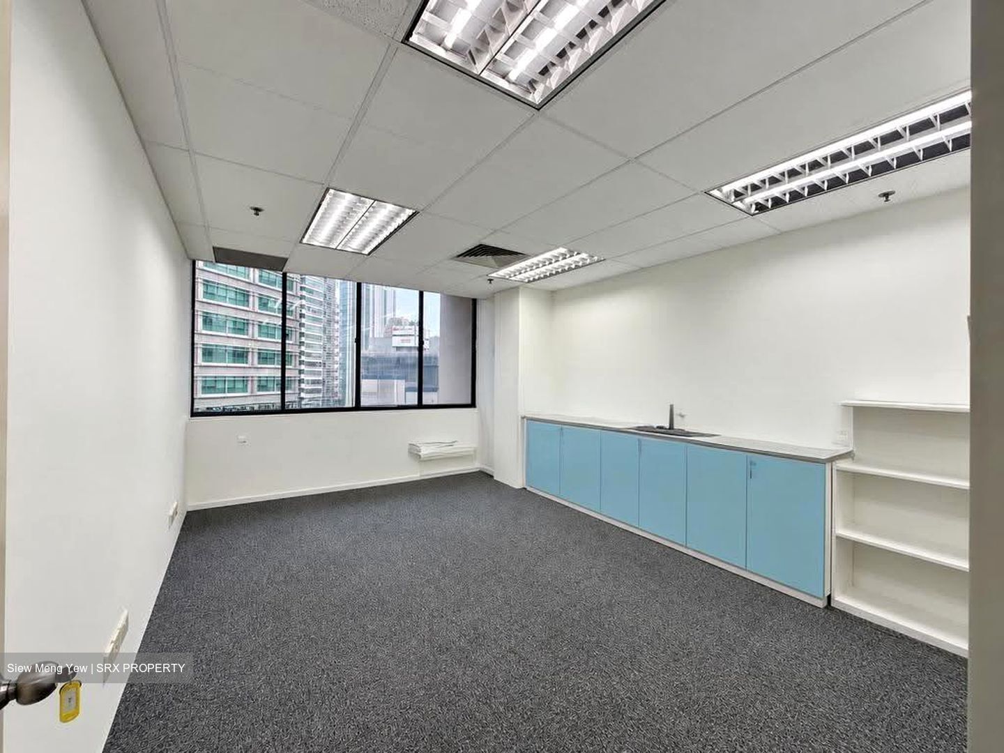 International Plaza (D2), Office #622088721